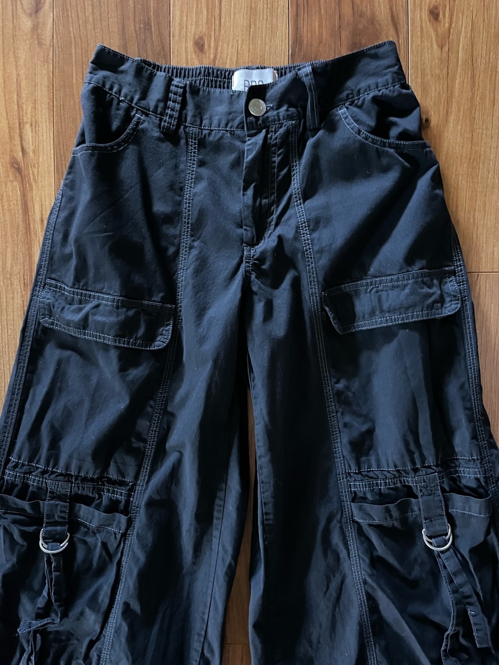 Urban Outfitters BDG Riley Cargo Pant Medium Black - Picture 11 of 16